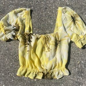 H&M Floral Puff Sleeve Crop